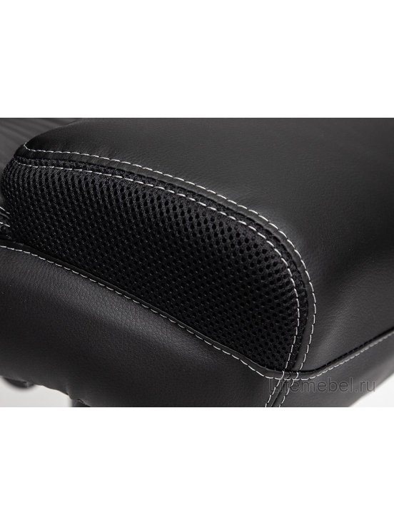 Компьютерное кресло Cambridge черный