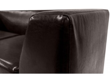 Диван Перуджи