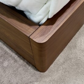 Двуспальная кровать Ronda