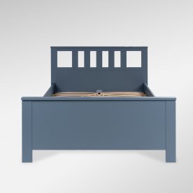 Двуспальная кровать Сага