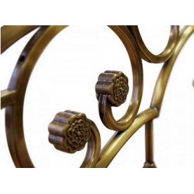 Двуспальная кровать Victoria