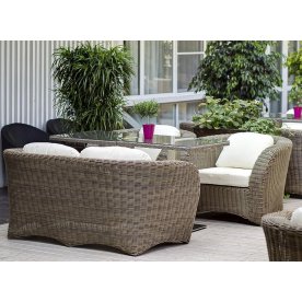 Диван Самбар