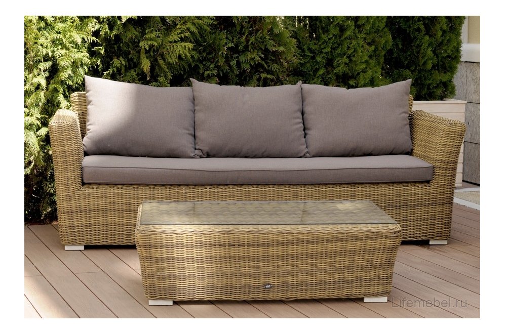 Диван из ротанга трехместный Пакора соломенный