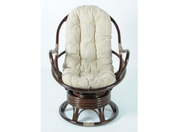 Кресло из ротанга 05/01