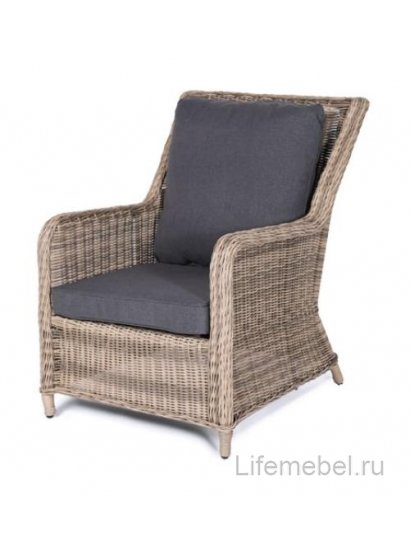 Кресло из ротанга Дживан соломенное