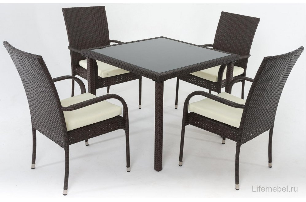 Обеденный комплект из ротанга F0824