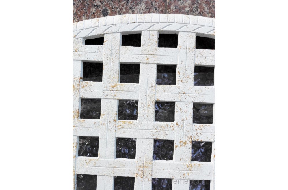 Стол круглый Стефан белый