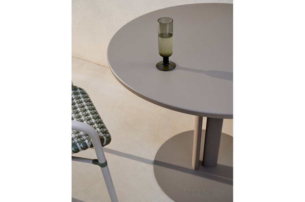 Металлический стол Sedalis серый