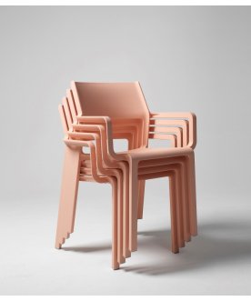 Кресло пластиковое Trill Armchair