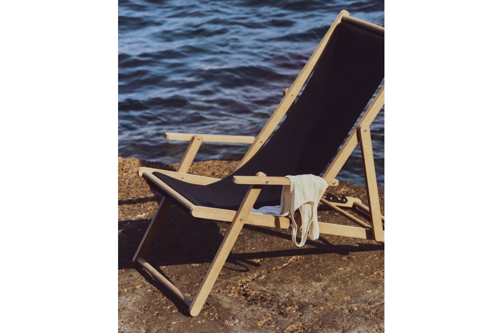 Шезлонг Vilara черный / натуральный