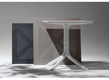 Пластиковый стол Clip