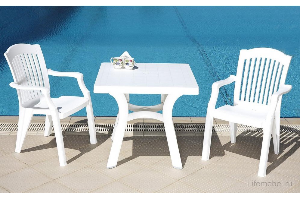 Пластиковый стол Viva белый