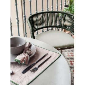 Столик журнальный садовый Itai