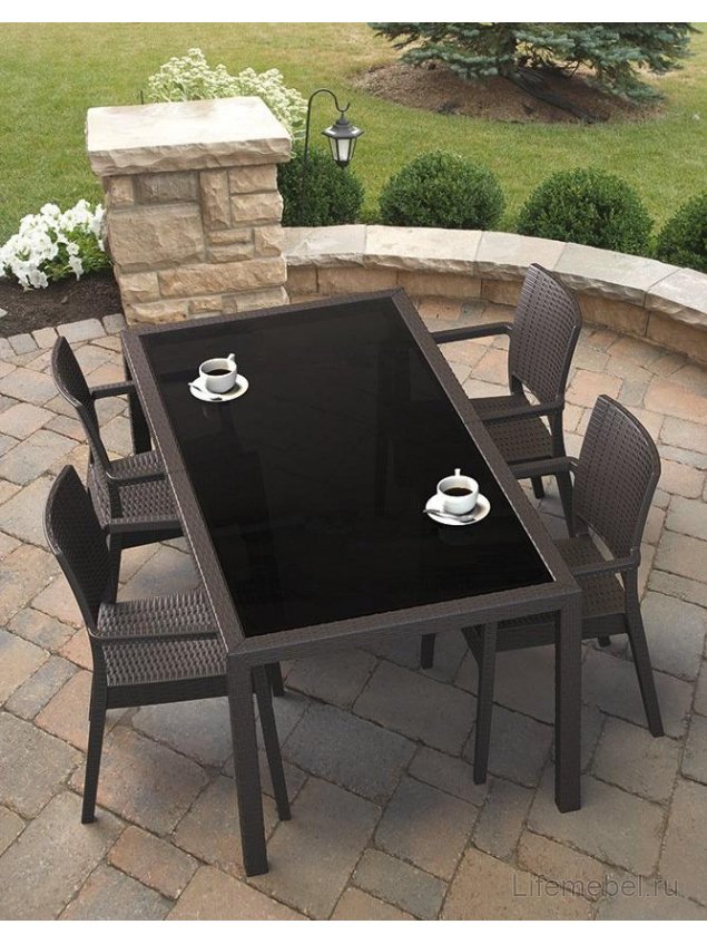 Пластиковое кресло Ibiza коричневое