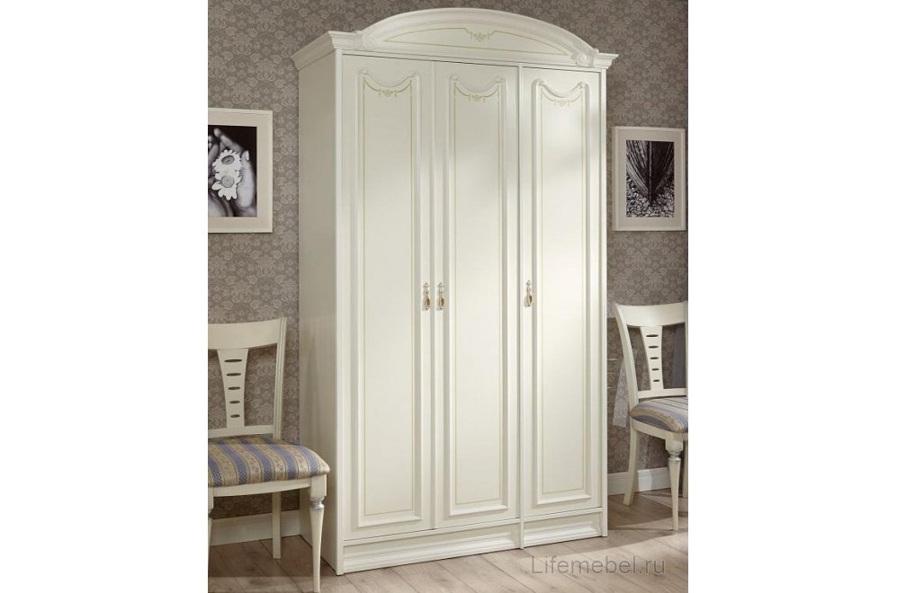 Шкаф Андалусия №44 3 дверный crema