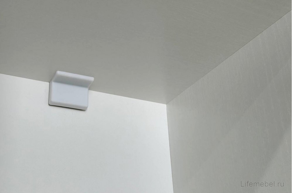 Шкаф однодверный Милана белое дерево / сакура