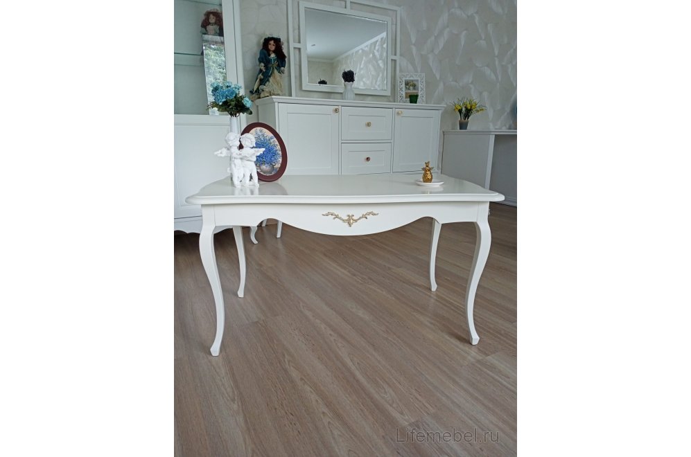 Журнальный столик Малонн белый