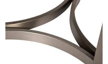 Деревянный стол Дуку