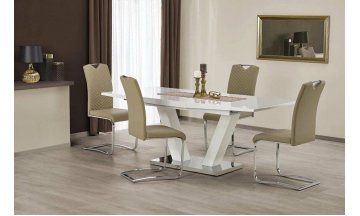 Деревянный стол Беатрис