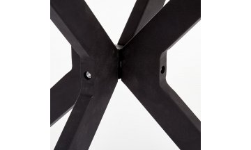 Стеклянный стол Avelar