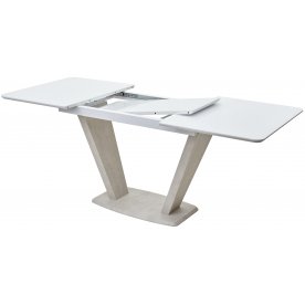 Стеклянный стол Прага