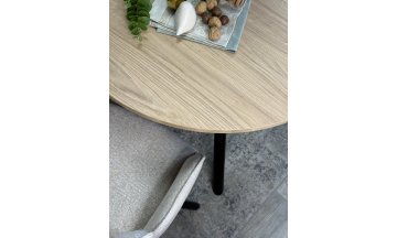 Стол деревянный обеденный DO1100 черный / дуб натуральный