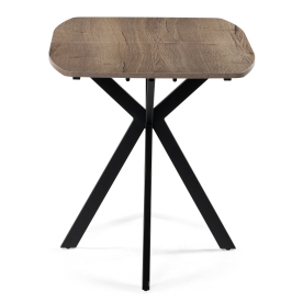 Деревянный стол Тамаса