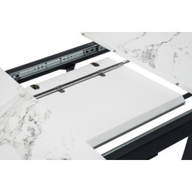 Обеденная группа Аунге