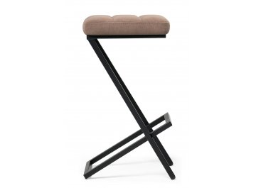 Полубарный стул Амаури