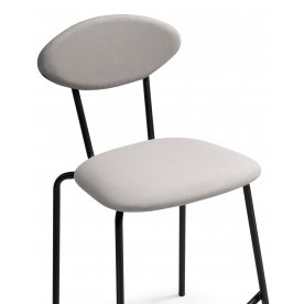 Полубарный стул Коумо