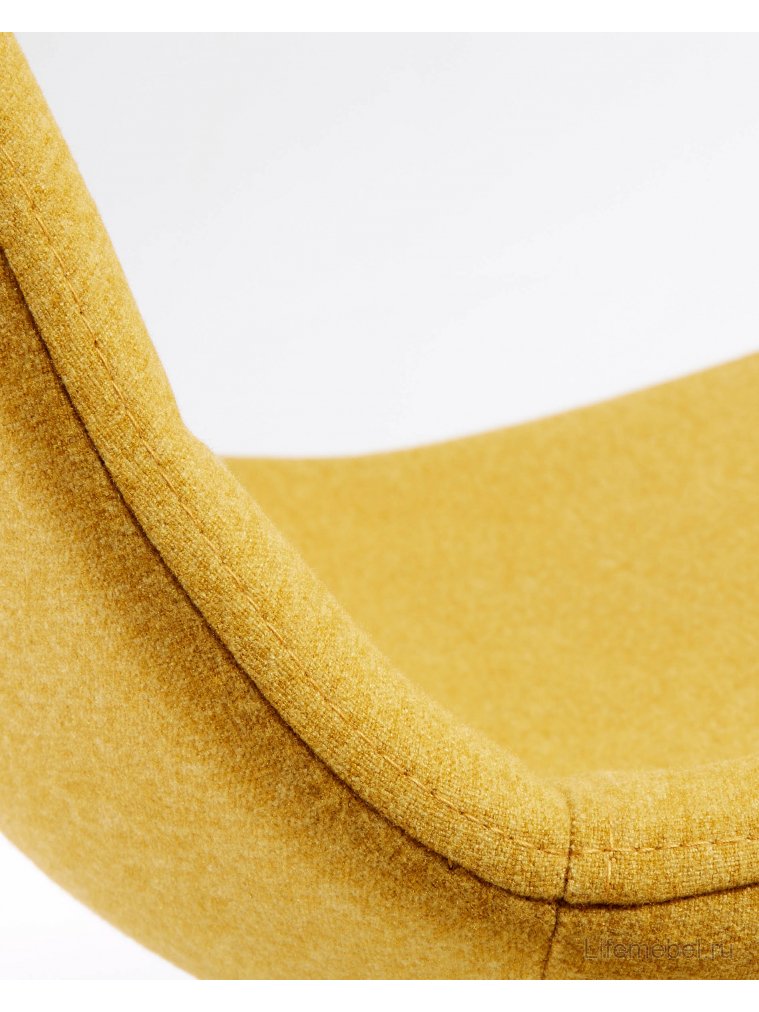 Полубарный стул Nilson желтый