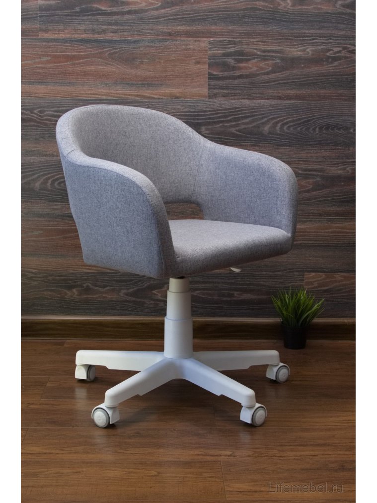 Компьютерное кресло Бабби белый / серый
