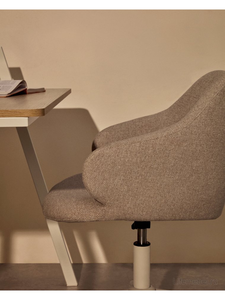 Компьютерное кресло Einara светло-серое