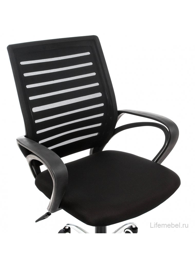 Компьютерное кресло Focus черное