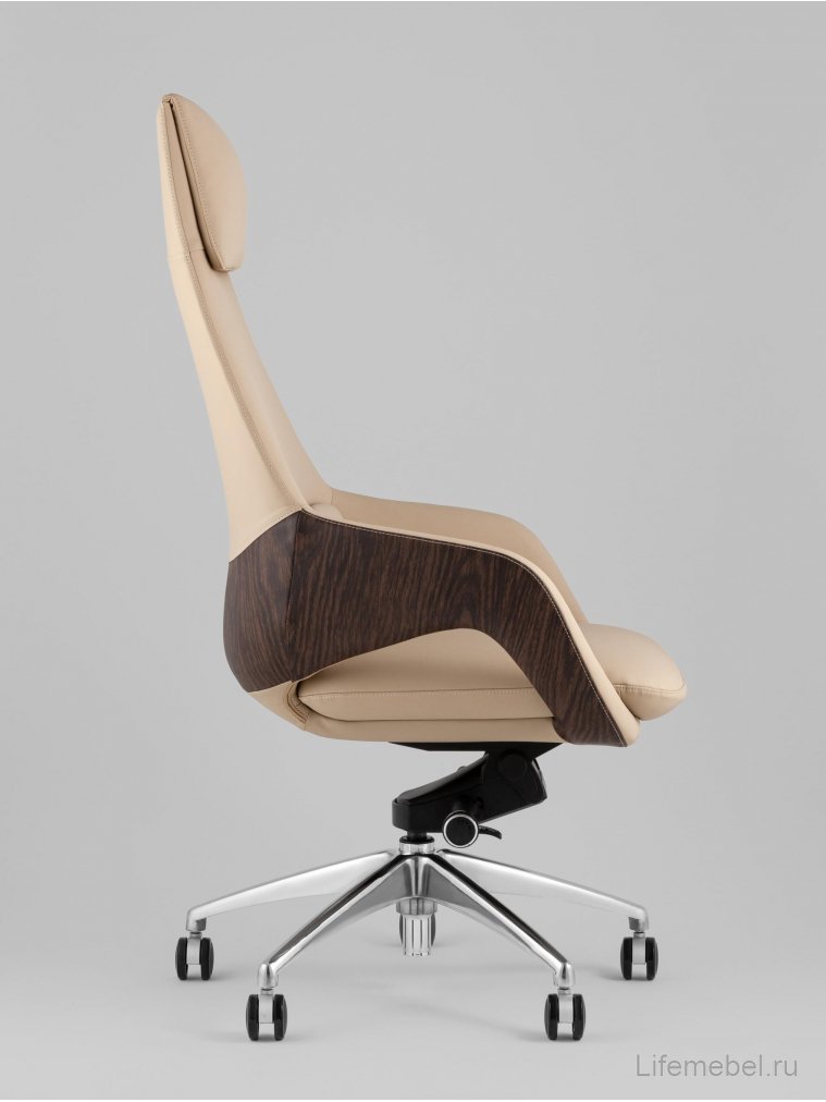 Компьютерное кресло руководителя Соверн бежевый
