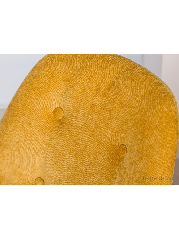 Деревянный стул Eames жёлтый / натуральный дуб