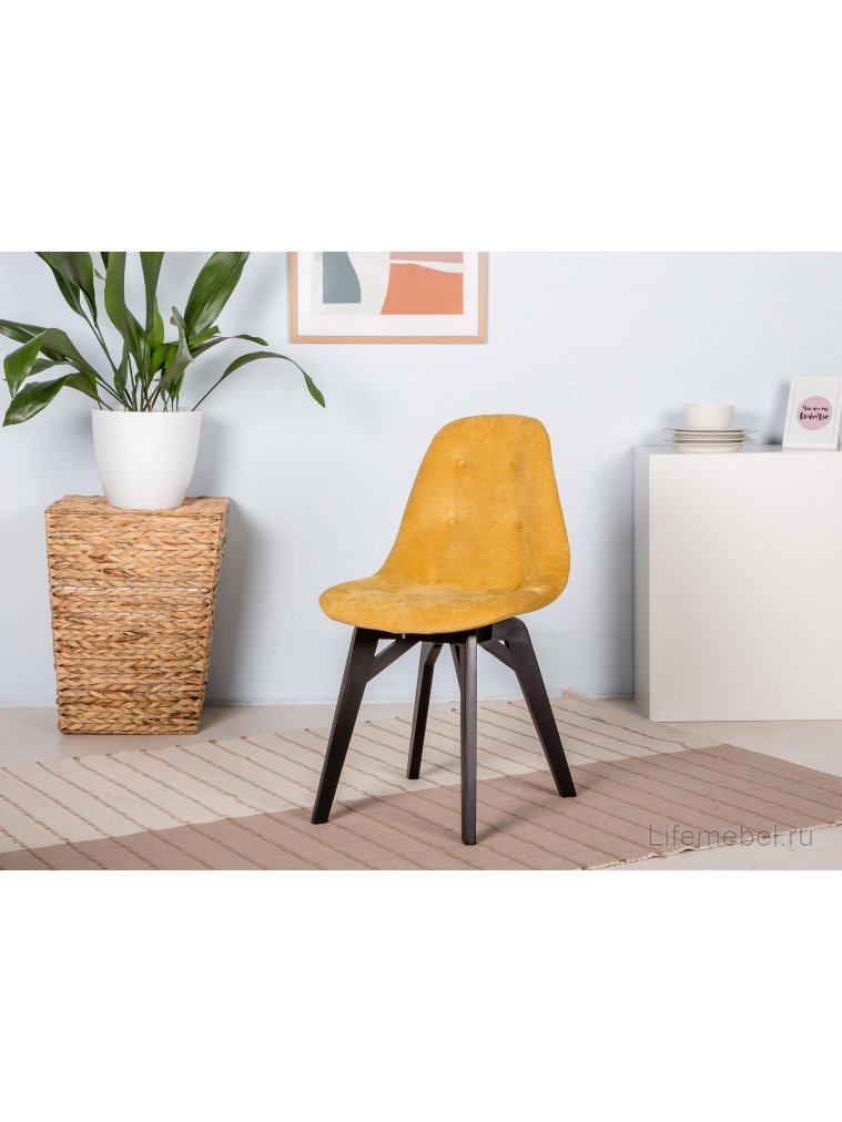 Деревянный стул Eames жёлтый / венге
