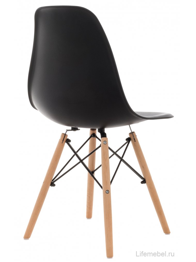 Пластиковый стул Eames PC-015 черный