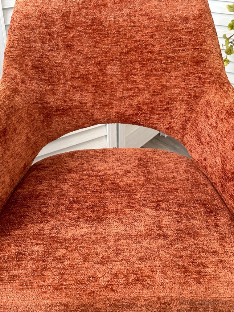 Кресло Nuri 180 поворотное 3018-09 терракотовый шенилл / черный