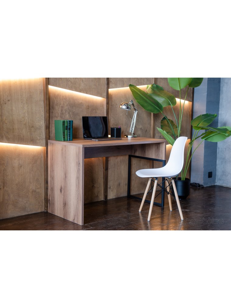 Стул Eames PC-015 белый