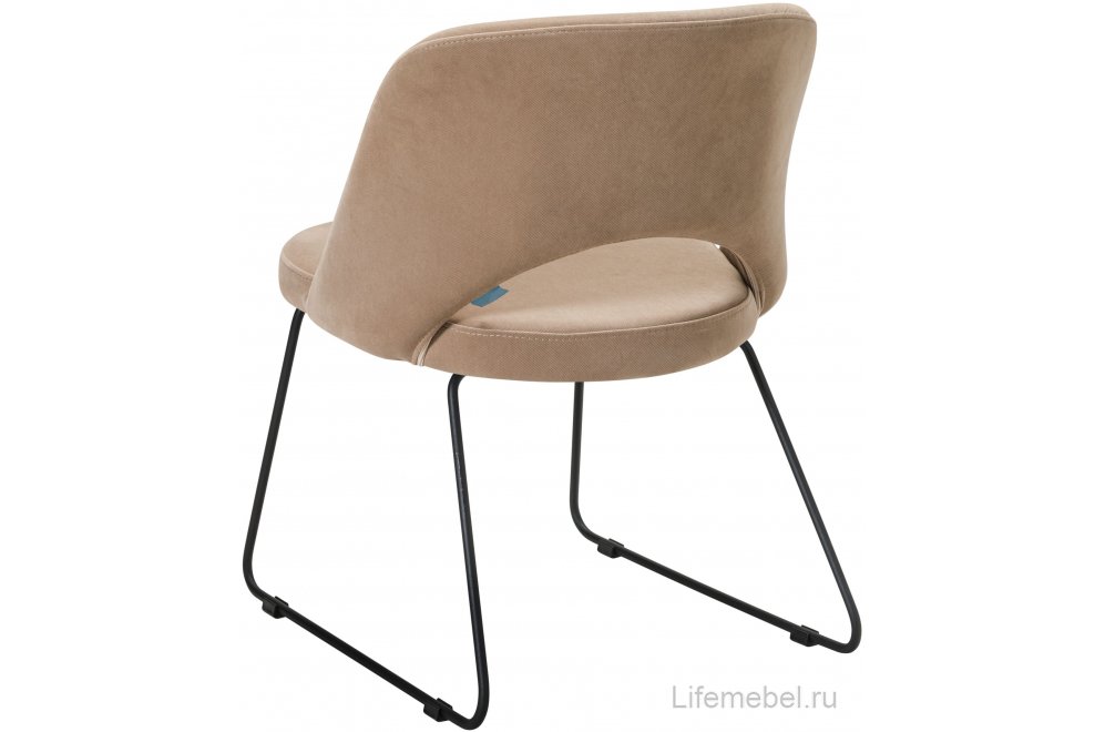 Стул на металлокаркасе Lars Diag beige / линк