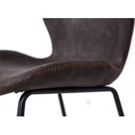 Стул на металлокаркасе D32