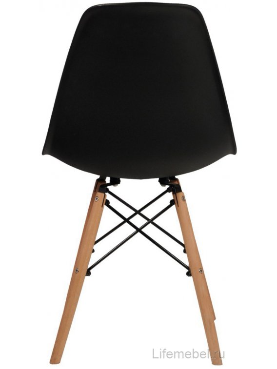 Пластиковый стул Eames черный