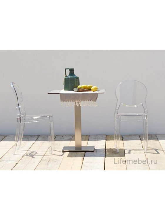 Пластиковый стул Igloo Chair