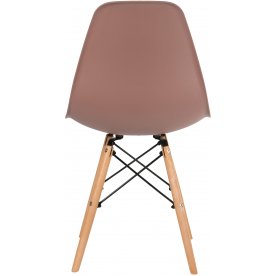 Пластиковый стул Eames DSW DC111