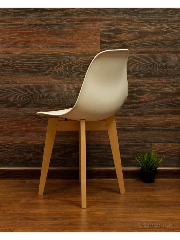 Пластиковый стул Сашш натуральный / белый