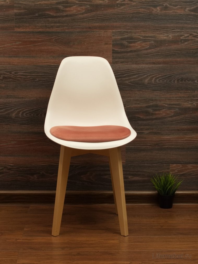 Пластиковый стул Сашш натуральный / белый / розовый