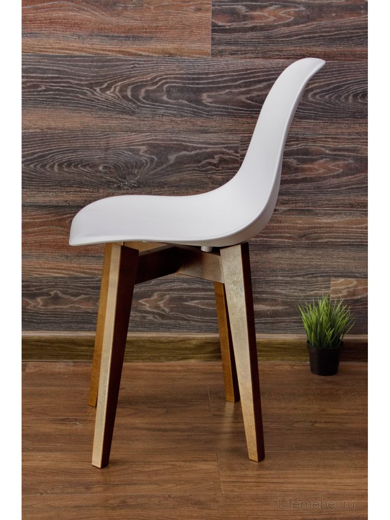 Пластиковый стул Сашш орех / белый