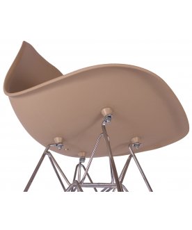 Пластиковый стул Eames