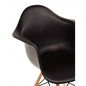 Пластиковый стул Y982